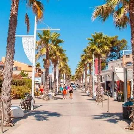 Holiday park La Carabasse Pires Vias